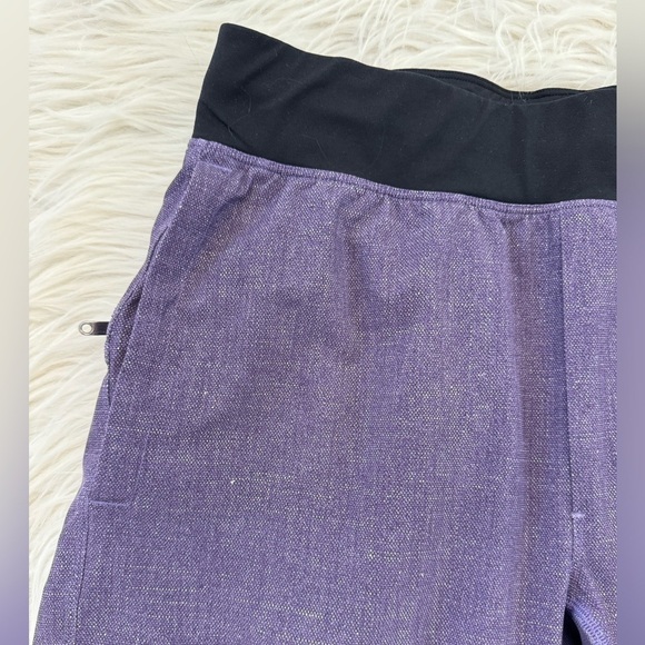 Men’s Lululemon Heathered Purple Lightweight Shorts Size‎ Small - Picture 2 of 7